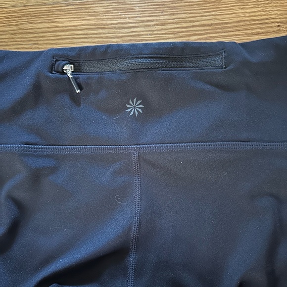 Athleta Run Free 7/8 Tight - Picture 9 of 12